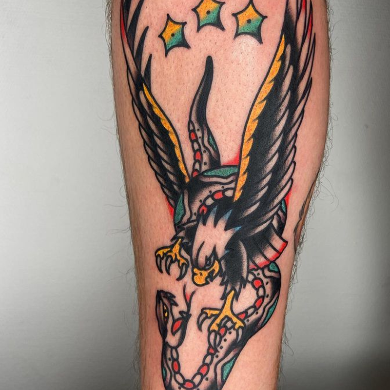 orm och eagle tatuering av moks