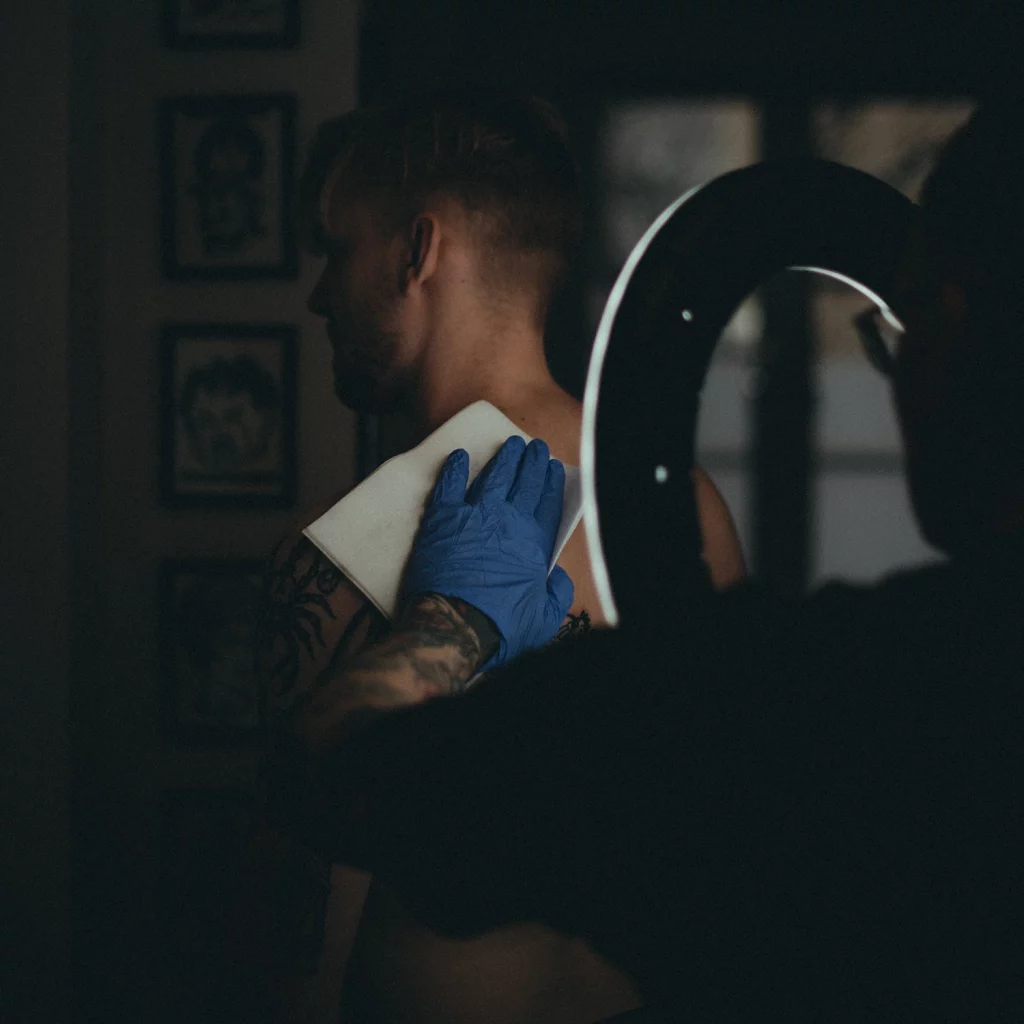 klostergatan ryggtatuering